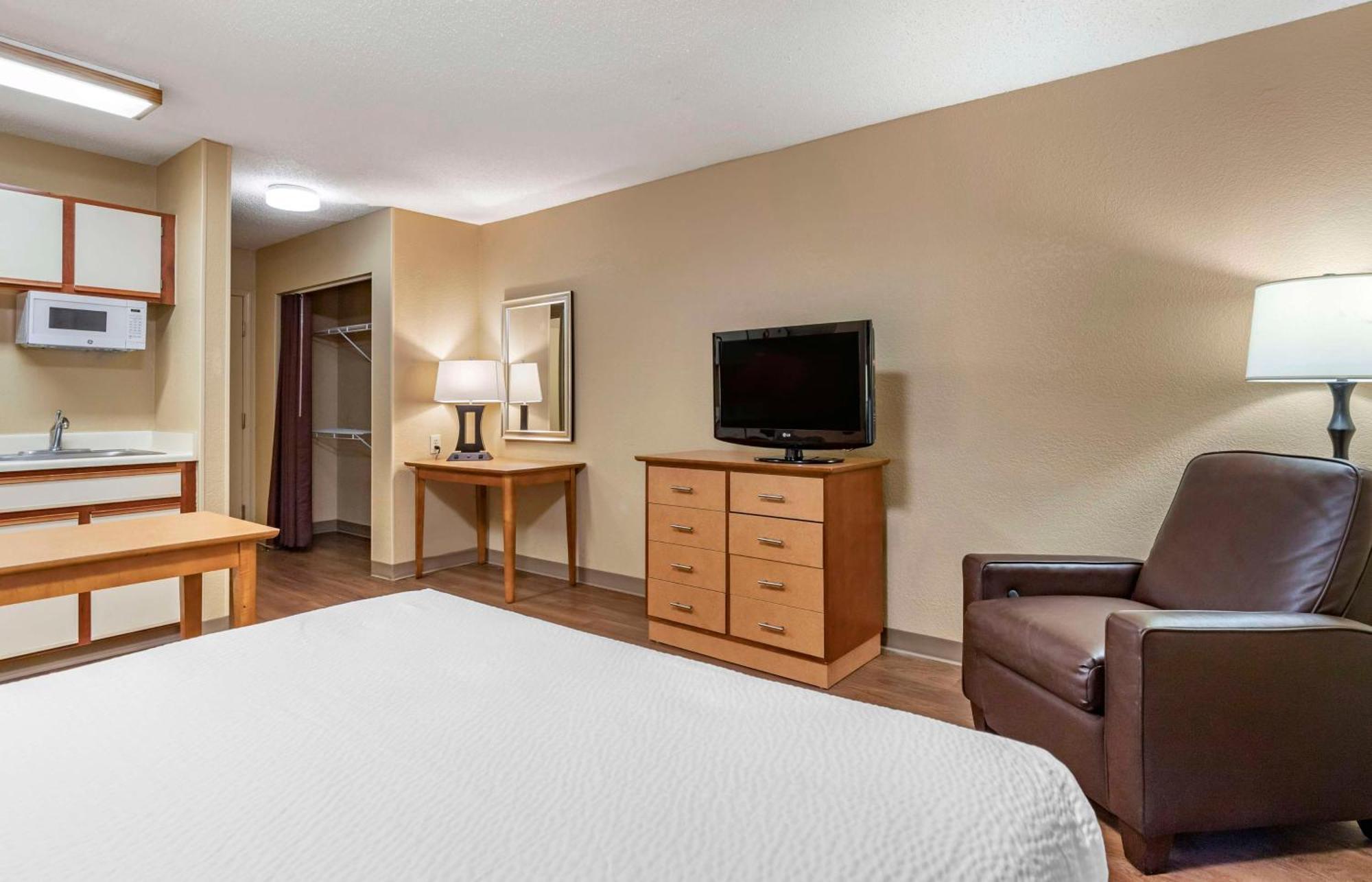 Extended Stay America Suites - San Antonio - Colonnade - Medical Exterior photo